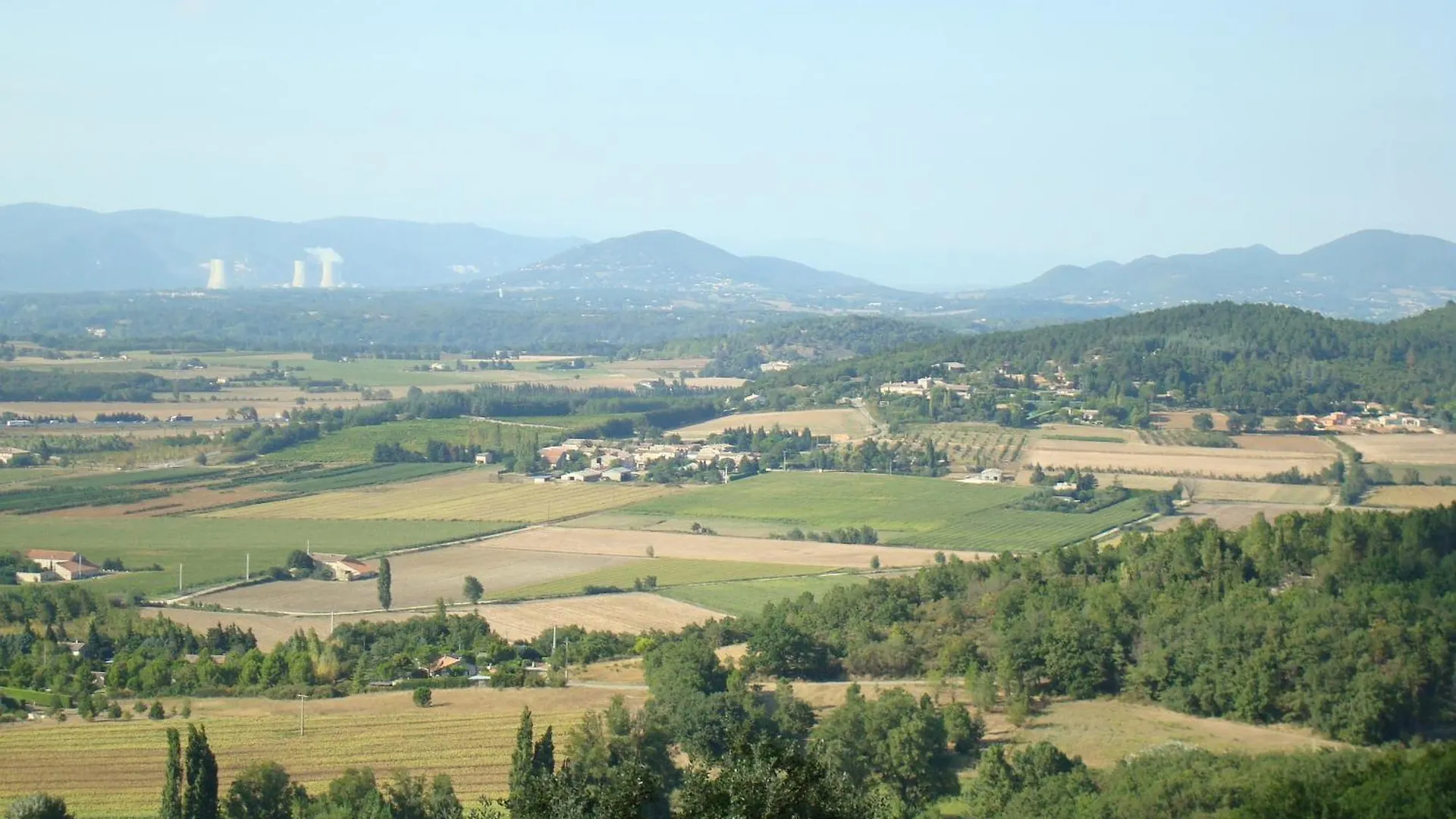 Maison Super Calme Et Confortable - Idealement Situee - Clim - Vue Montagnes - Piscine Partagee - Parking Gratuit - Lou Tranquillou Sauzet